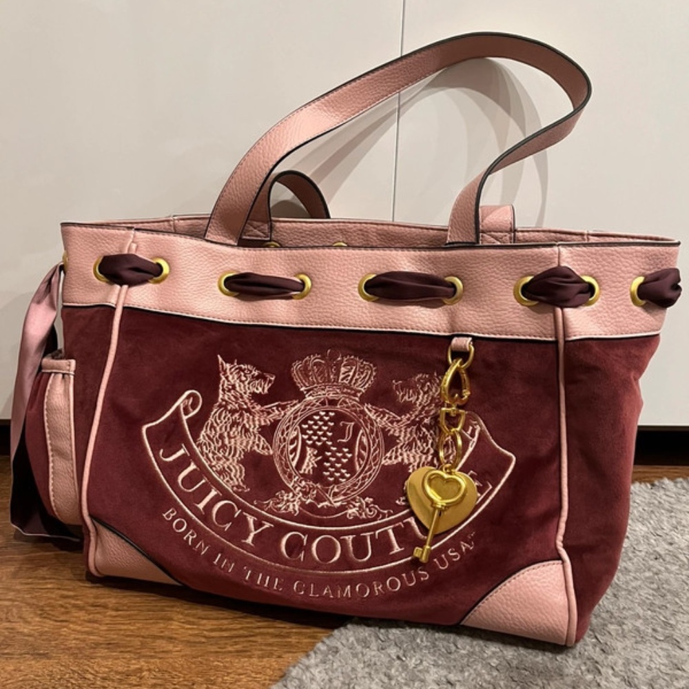 Juicy Couture daydreamer Scottie dog twig dogs juicy UK 2000s style pink burgund